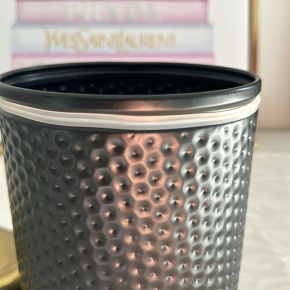 🌟3/$15🌟 Dog Treat Tin Canister. - Picture 7 of 7